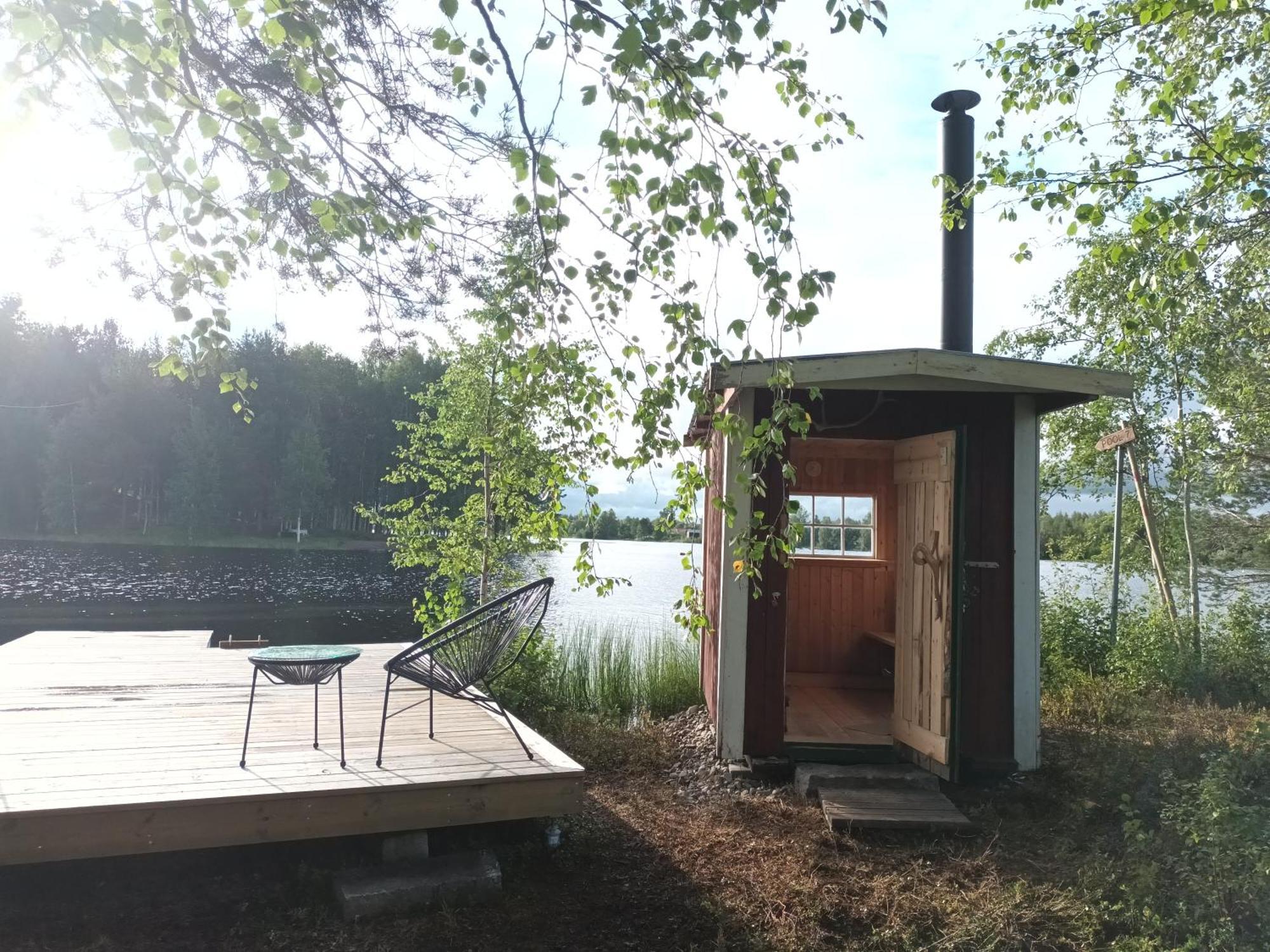 Charmig Gard Med Bastu, Strandtomt Och Utedusch I Naturskoent Omrade Свег Экстерьер фото