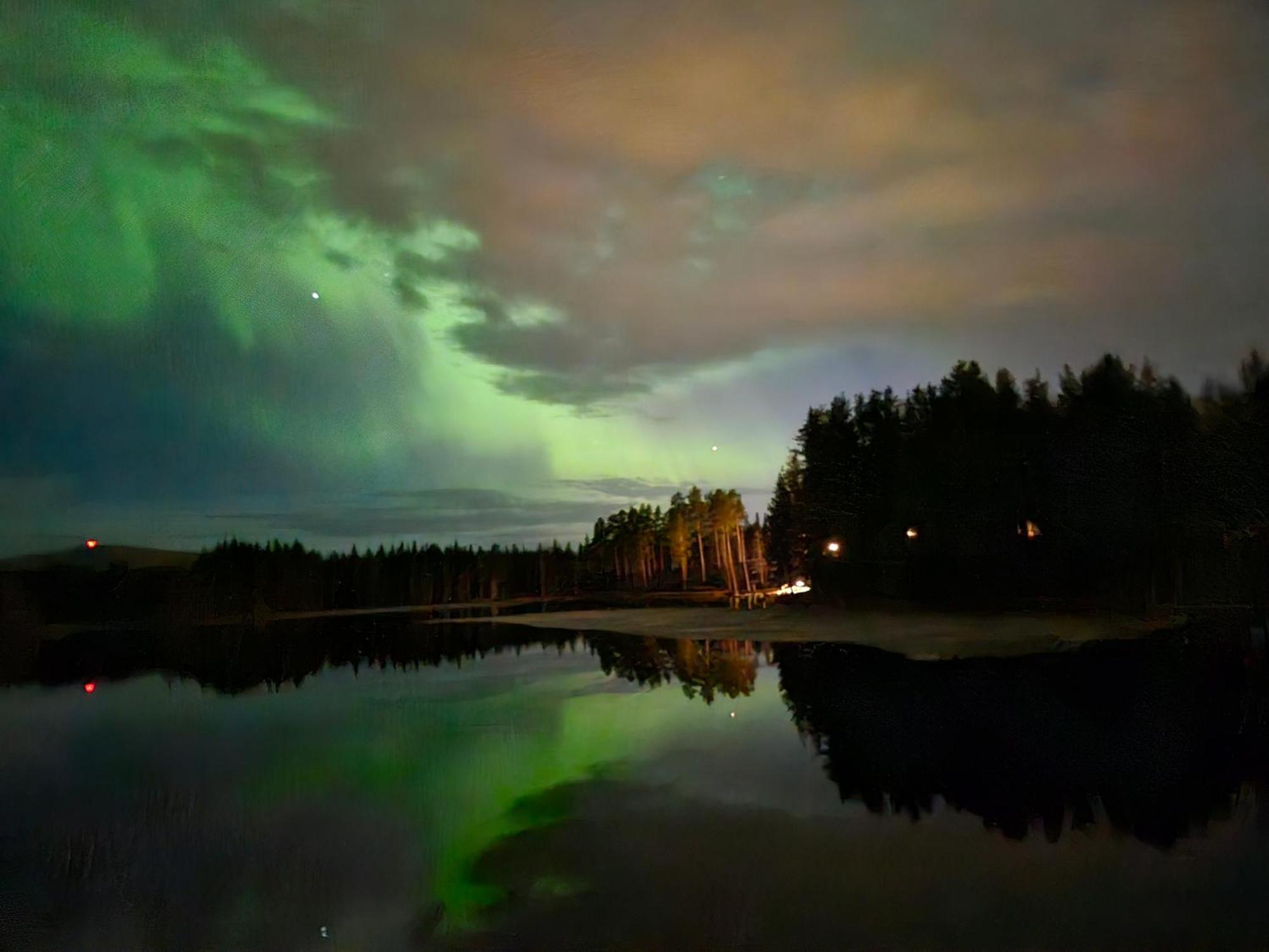 Charmig Gard Med Bastu, Strandtomt Och Utedusch I Naturskoent Omrade Свег Экстерьер фото